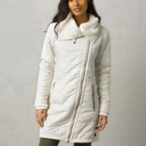 Prana Diva coat